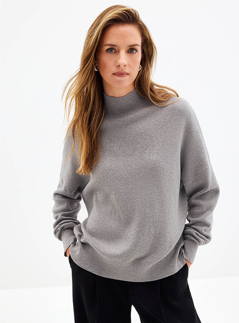 Boxy fit high-neck pure cotton sweater | Simons