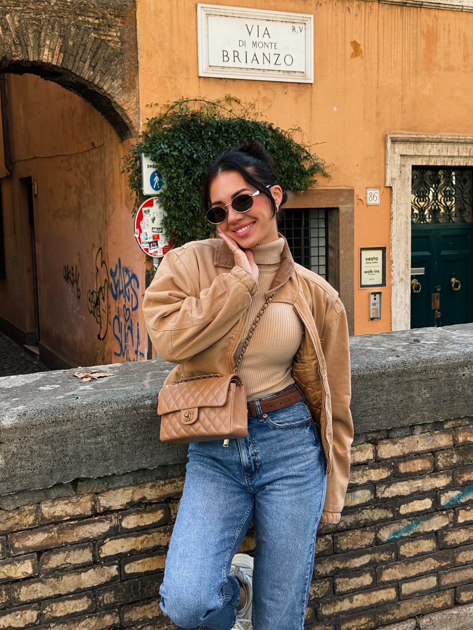 Rome outfit 🤎