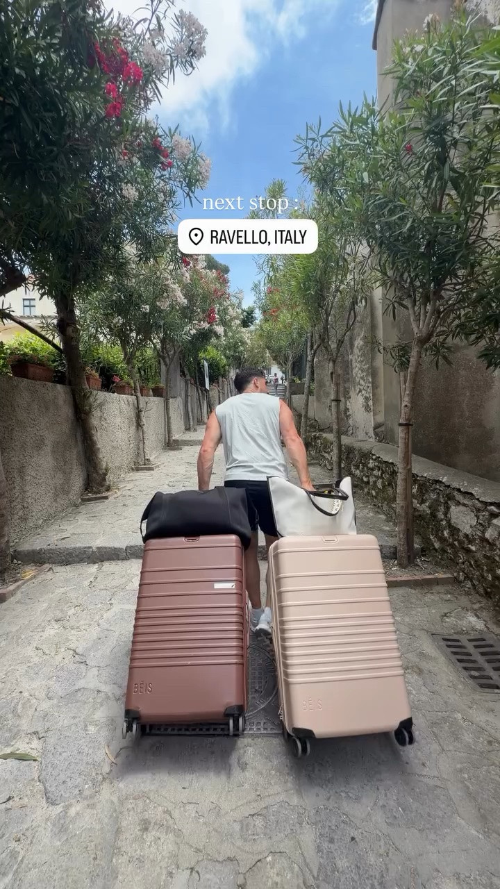 next stop :

#LTKTravel #LTKSeasonal #LTKdayinmylife