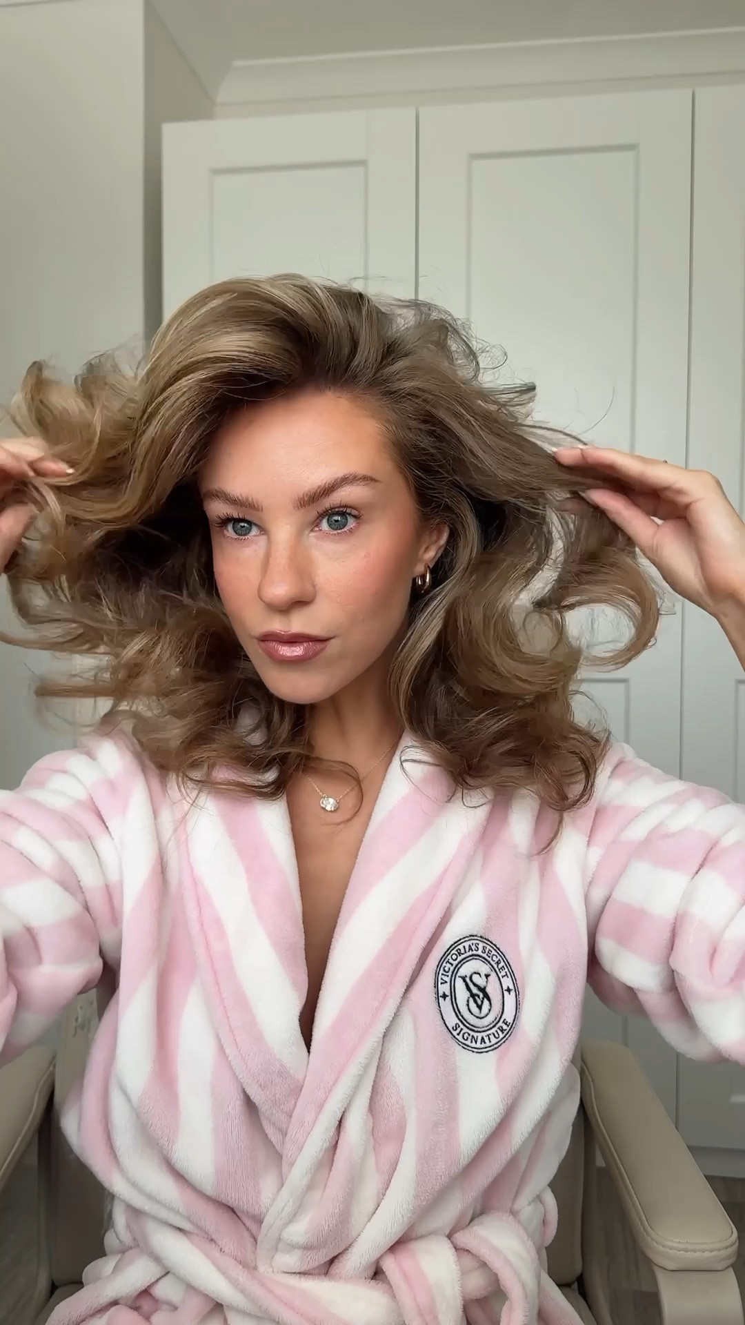 Bouncy curls, long lasting curls, hair oil Kérastase, Moroccanoil hairspray, Victoria’s Secret robe 

#LTKuk #LTKautumn #LTKbeauty