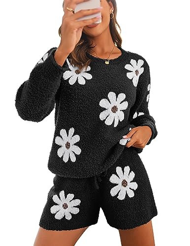 Ekouaer Fuzzy Fleece Pajamas 2 Piece Warm Soft Lounge Set Long Sleeve Sweater Top and Shorts Loungewear Outfits Sweatsuits Black Flowers L | Amazon (US)