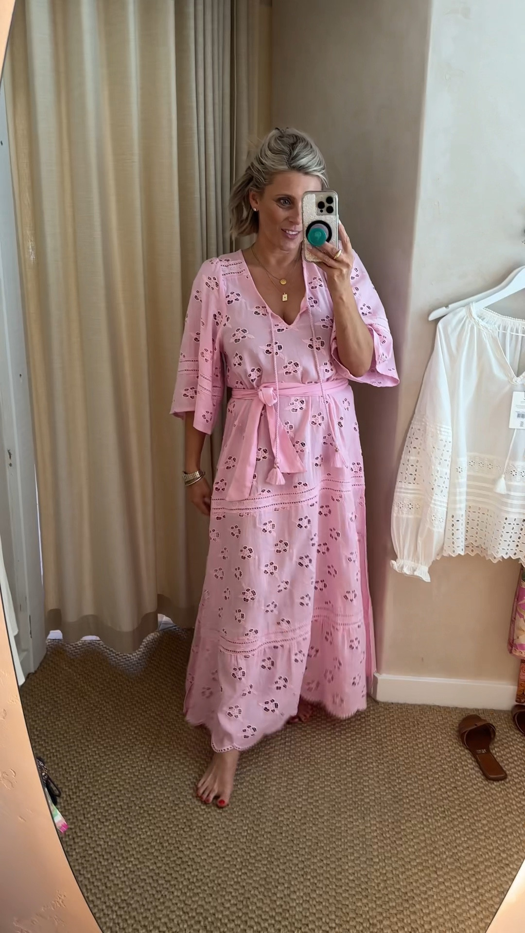 No one does bohemian style better than Spell. Here are my favourite pieces from their latest collections. 

I wear a medium in most pieces  