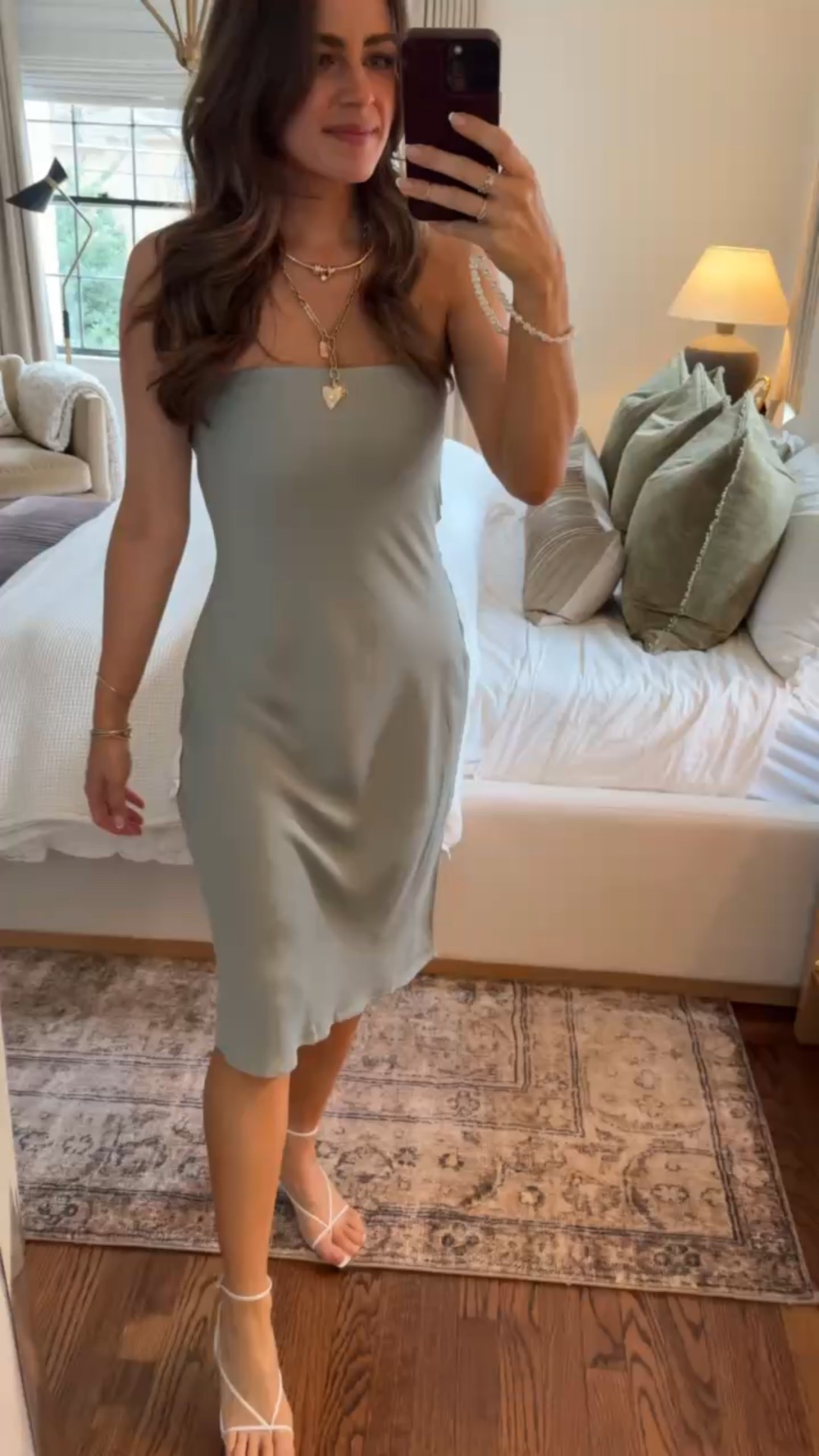 ANTHRO SPRING HAUL🤩
Use code: LAURENR20 for 20% off $100+ on fashion & home 
(Only active 3/7-3/10)

Heels, TTS 
Dress, XS