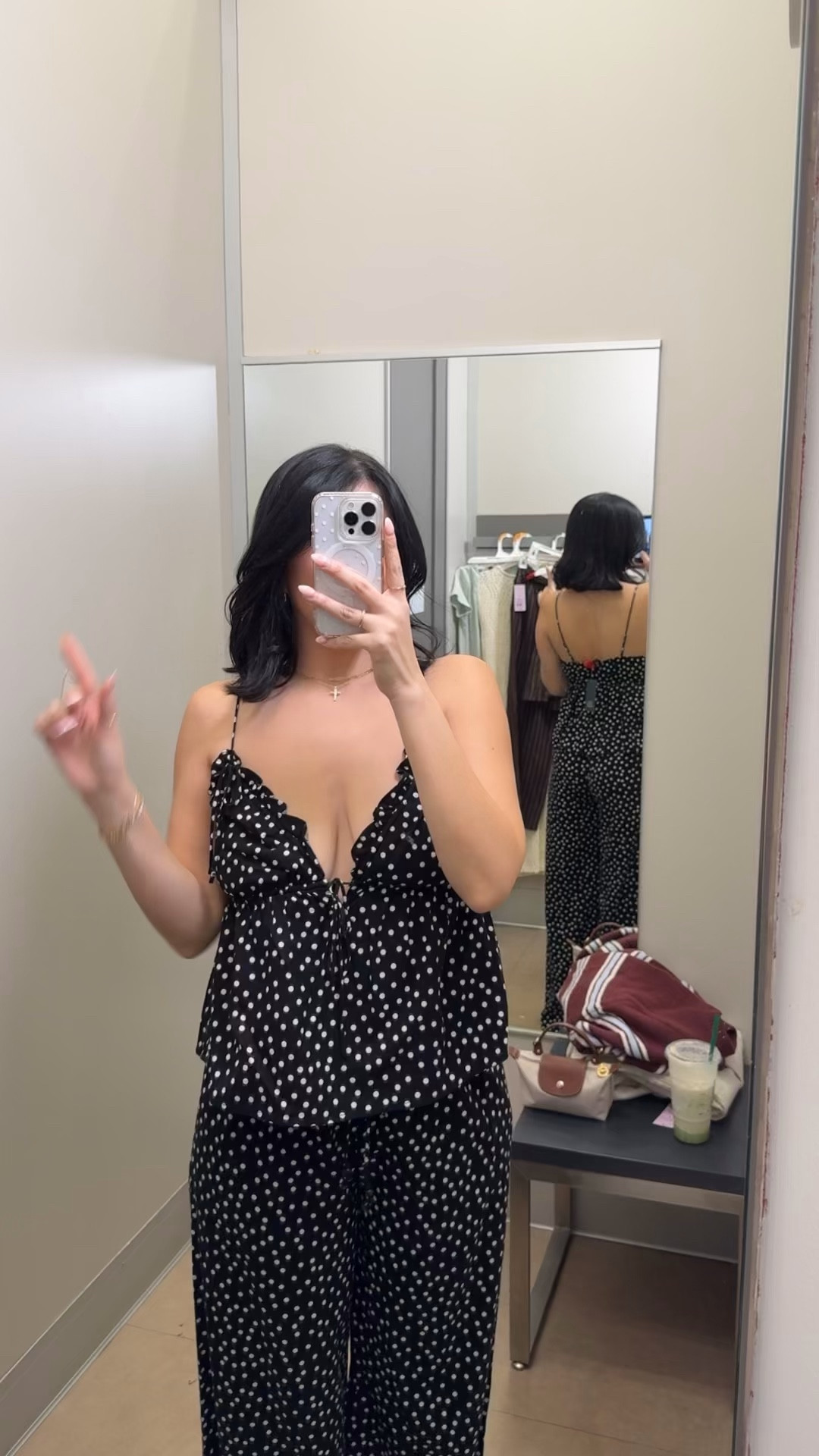 Love it in the polka dot 🫶🏽👏🏼🎯



#LTKootd #LTKMidsize #LTKSeasonal