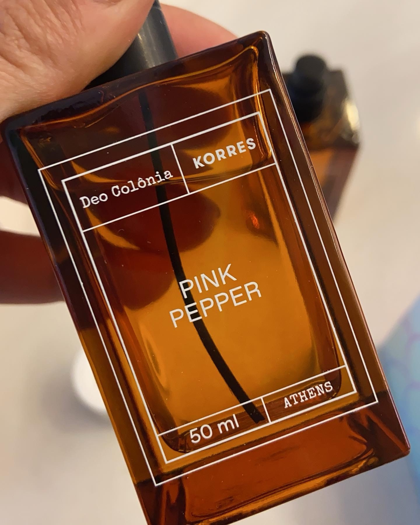 Colônias da Korres. A fixação é média e as fragrâncias são únicas, muito gostosas. Ótimo para o dia a dia, antes de dormir, ir para academia, quando você quer estar perfumada, mas de forma discreta. 

#LTKbrasil #LTKbeauty