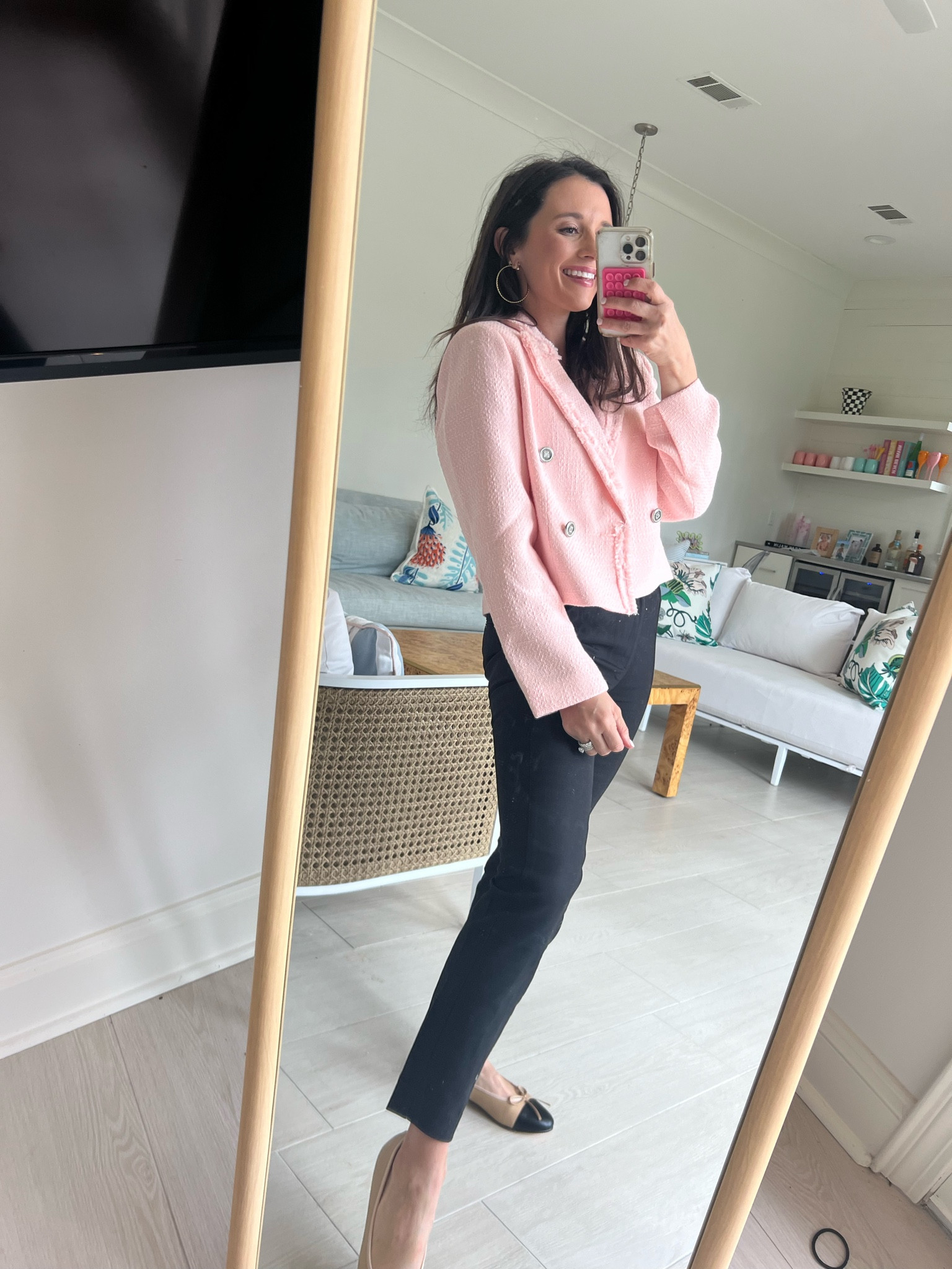 pink blazer size small • 2 in pants • work wear on on a budget for moms 

#LTKSeasonal #LTKworkwear #LTKfindsunder50