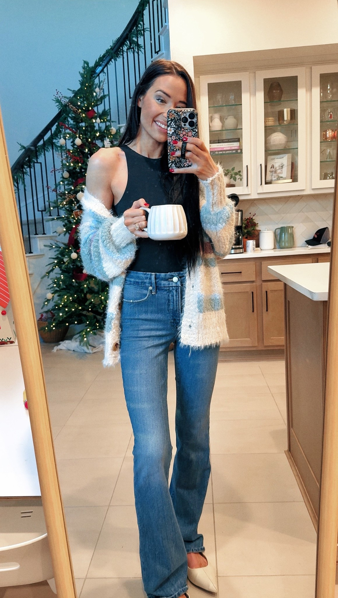 OOTD for errands! Perfect cardigan for teachers and the jeans are so flattering and comfortable, every time I where them my husband has to say something 😂😂 

#LTKgrwm #LTKootd #LTKmomlife