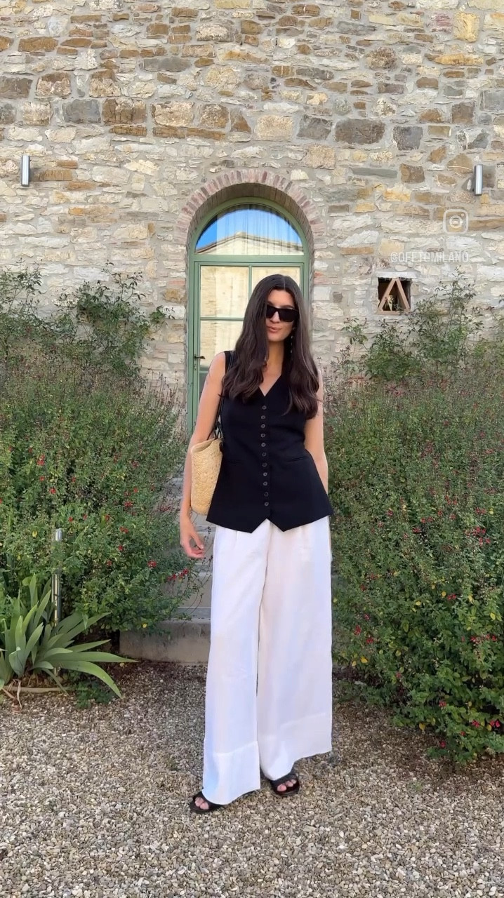 Easy summer fit I wore in Tuscany 

#LTKTravel #LTKSeasonal #LTKStyleTip