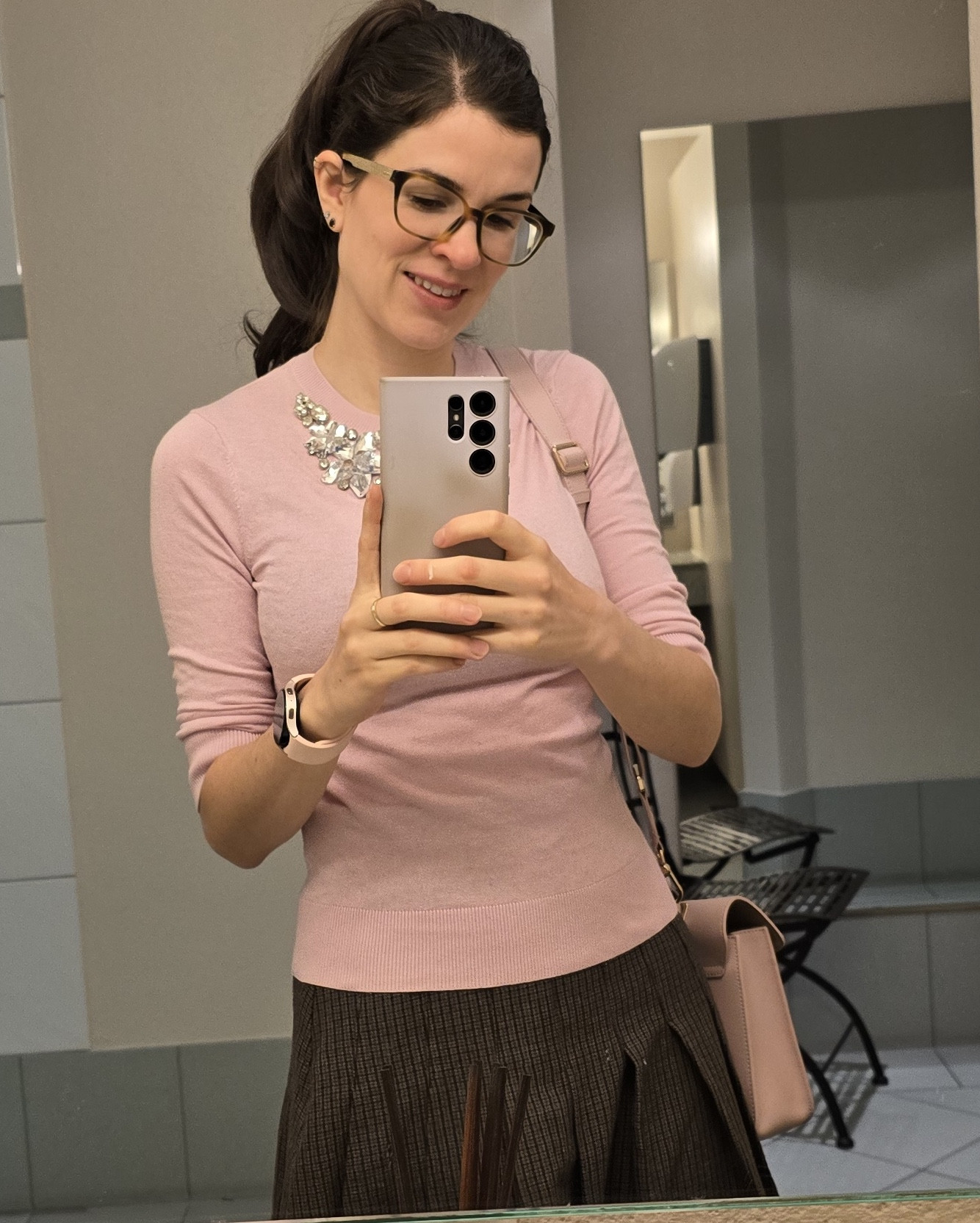 Sweater weather - wearing a mini skirt and pink Sweater for a lunch Date 

#LTKeurope #LTKstyletip #LTKspring