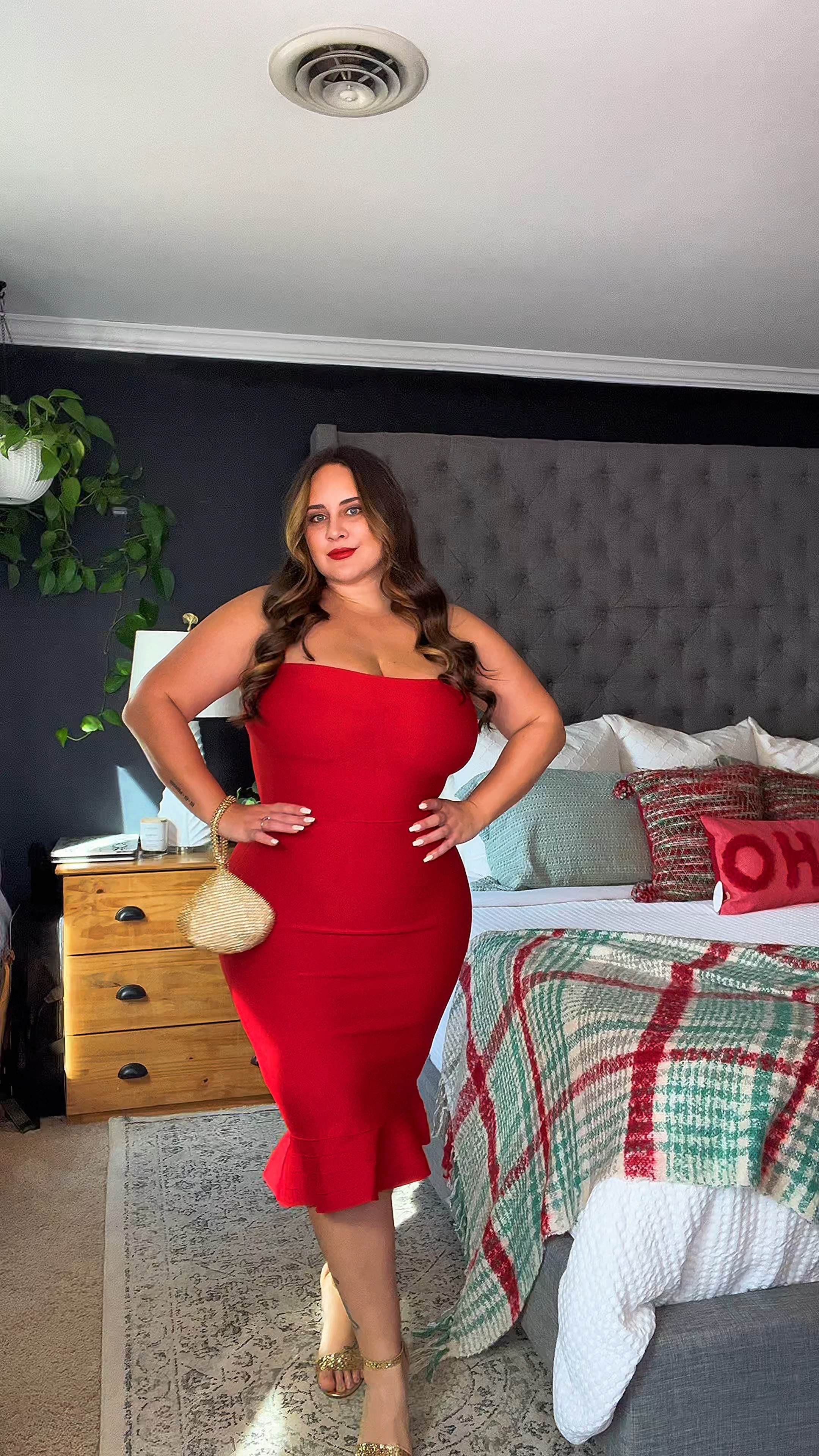 Sexy Holiday Dress idea! 

Currently on sale for 55% off! 

I’m in a size XL, snatched bandage fit. 

Ideal for a full bust. 

#LTKMidsize #LTKParties #LTKHoliday