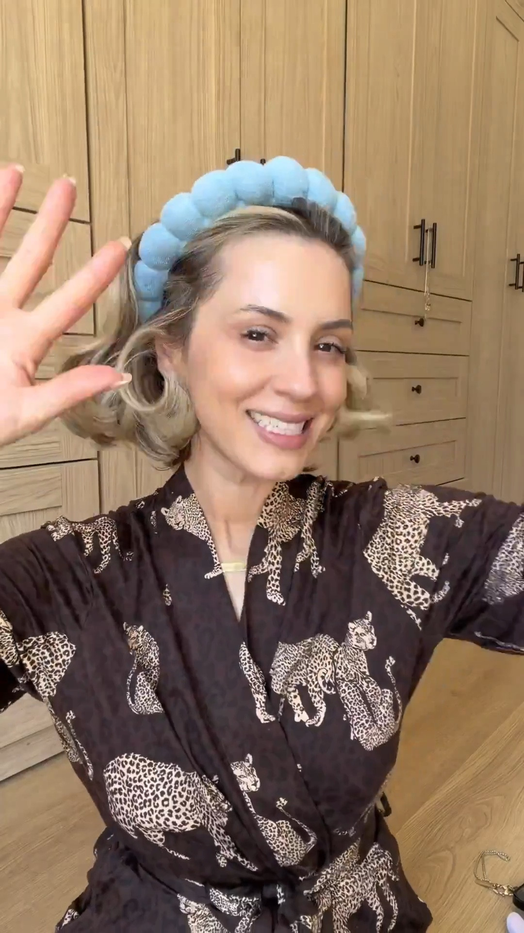 My makeup routine 😍🤗



#LTKselfcare #LTKBeauty #LTKU