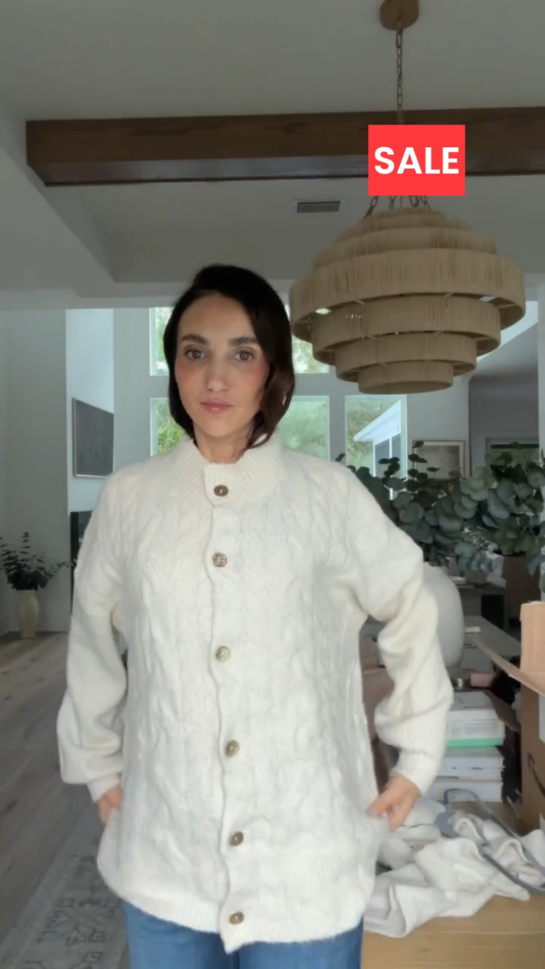 AMAZON PRIME DAY DEAL. Cozy oversized cable knit cardigan with statement buttons, perfect for layering through early fall. Cardigan size S.