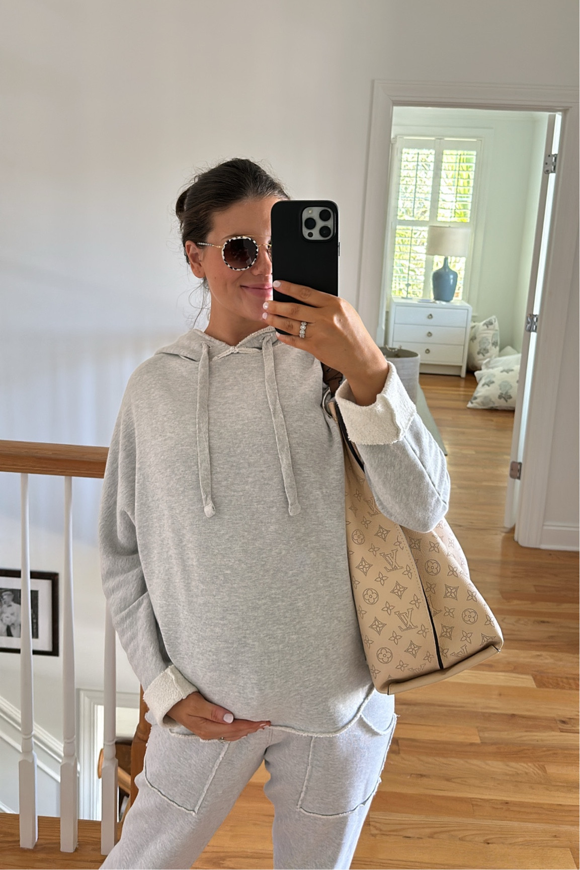 32 week OOTD 🤍 

#LTKTravel #LTKBump #LTKStyleTip