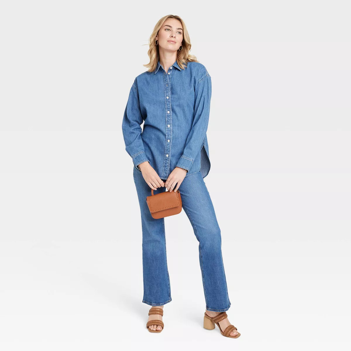 Women's Long Sleeve Oversized Button-Down Shirt - Universal Thread™ Blue | Target