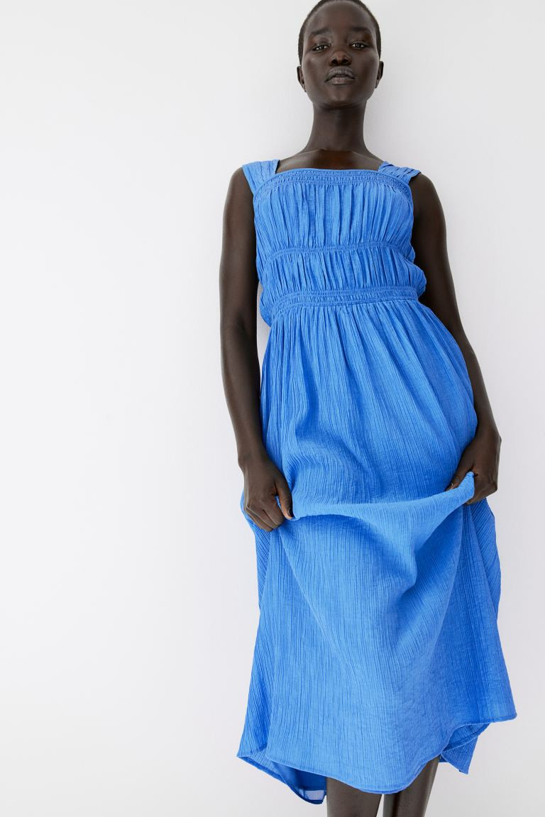 Smocked-bodice Dress - Square Neckline - Sleeveless - Blue - Ladies | H&M US | H&M (US + CA)