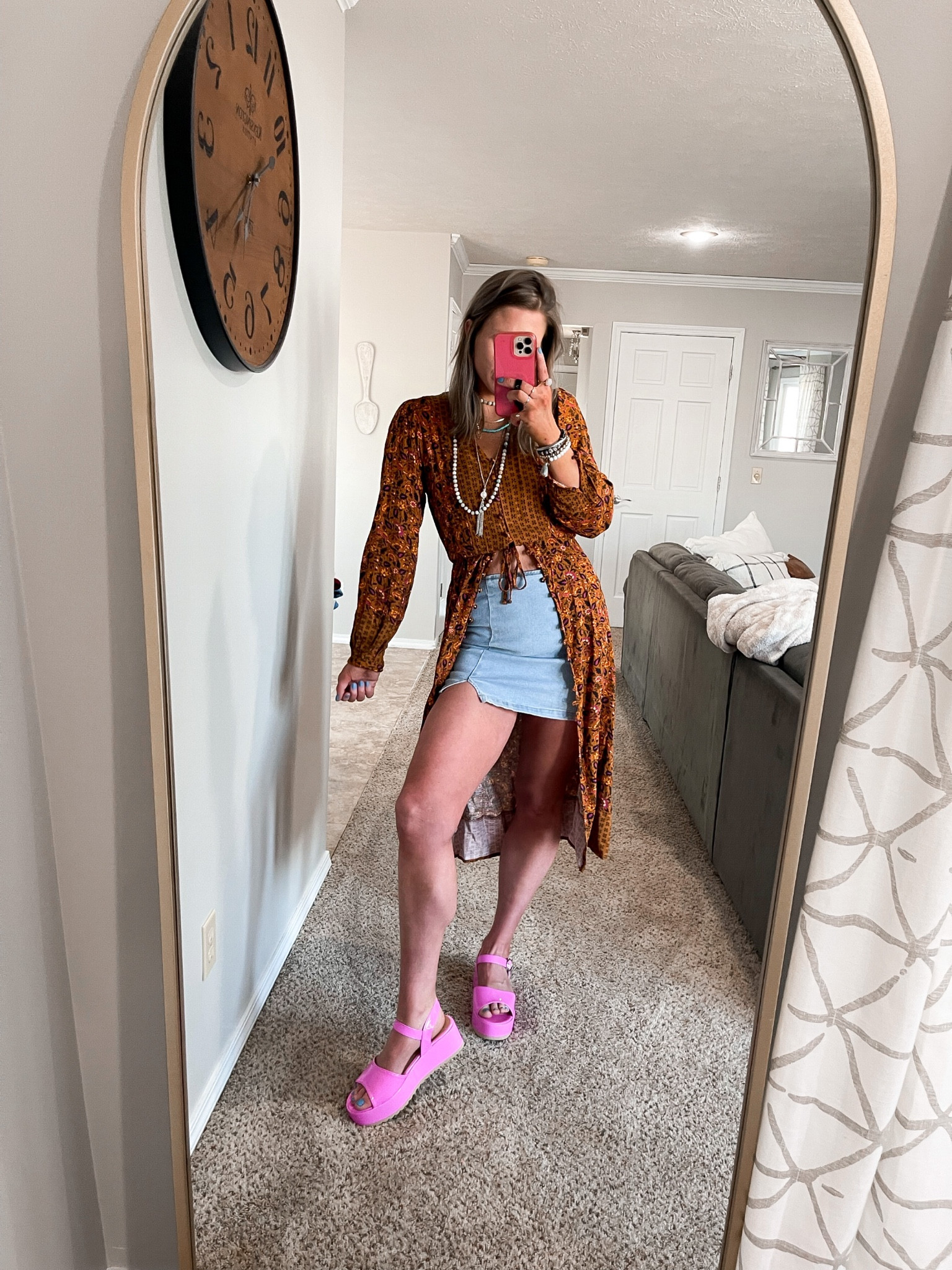 Amazon: what I ordered vs what I got | platform hot pink sandals 

#amazonfinds #amazonfashion #targetstyle #spring #springfashion


#LTKshoecrush #LTKSeasonal #LTKunder50