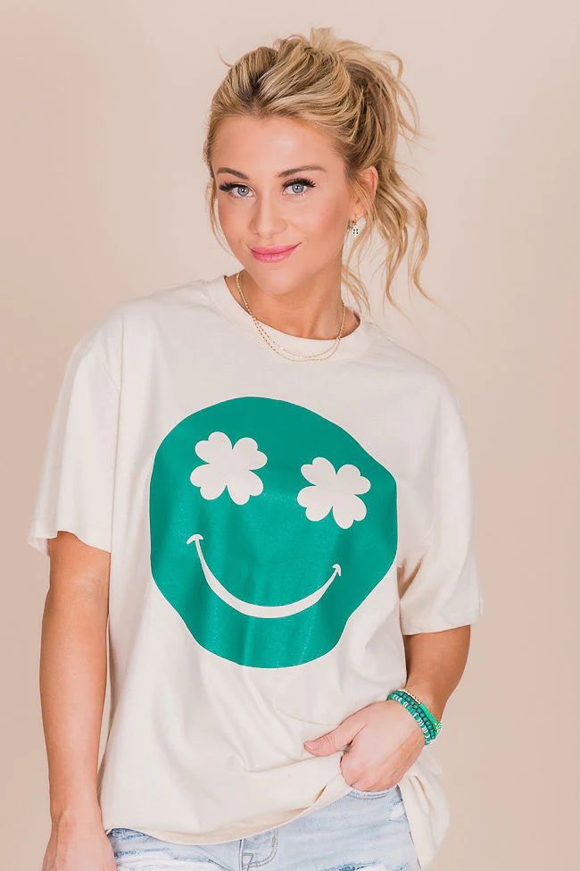 Smiley Clover Oversized Ivory Graphic Tee | Pink Lily