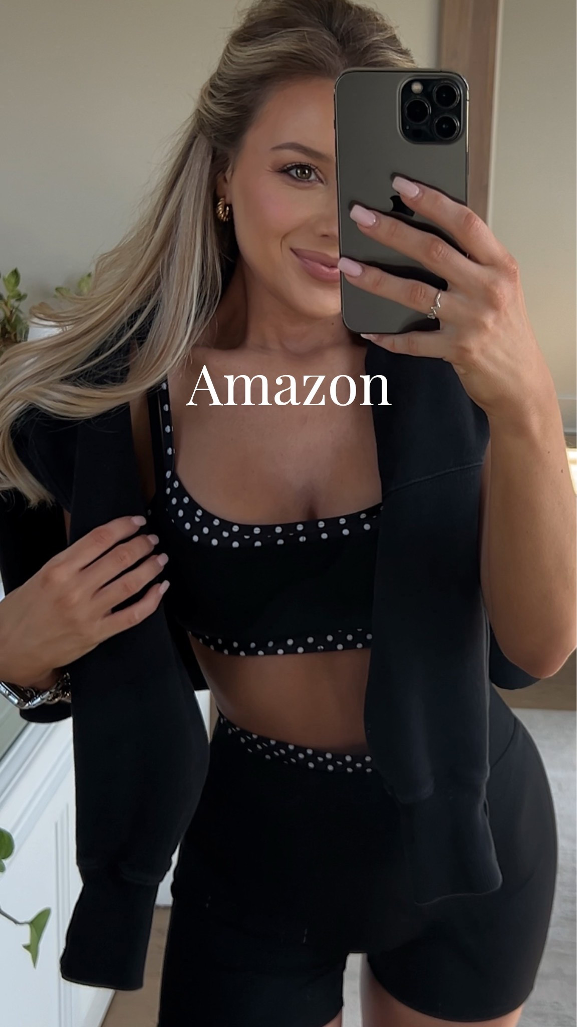 I could not be more OBSESSED with this polka dot active wear set from Amazon!! It’s such great quality! 

Wearing size small 🫶🏻 

Activewear, polka dots, Amazon, gym fit

#LTKootd #LTKActive