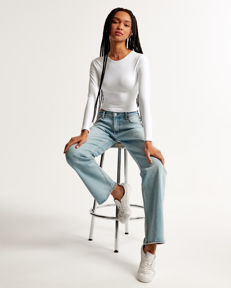 Women's Soft Matte Seamless Long-Sleeve Cropped Crew Top | Women's Tops | Abercrombie.com | Abercrombie & Fitch (US)