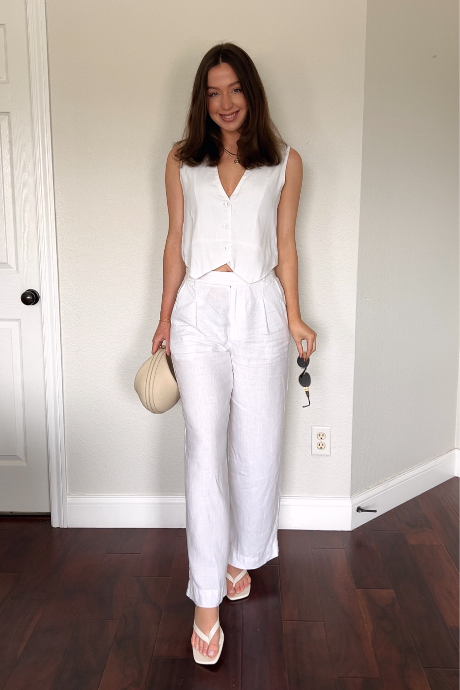 LINEN PANTS 4 WAYS | linked everything you need to recreate these looks 

I wear a 4 in pants & small in vest

Summer capsule wardrobe, Capsule wardrobe staples, Summer fashion essentials, Travel capsule wardrobe, Minimalist summer wardrobe, Capsule wardrobe outfit ideas, Summer outfit inspiration, Stylish summer outfits, Capsule wardrobe for women, Summer vacation outfits 

#liketkit #LTKunder100 #LTKunder50 #LTKfit #LTKfit     #LTKFind #ltksalealert 