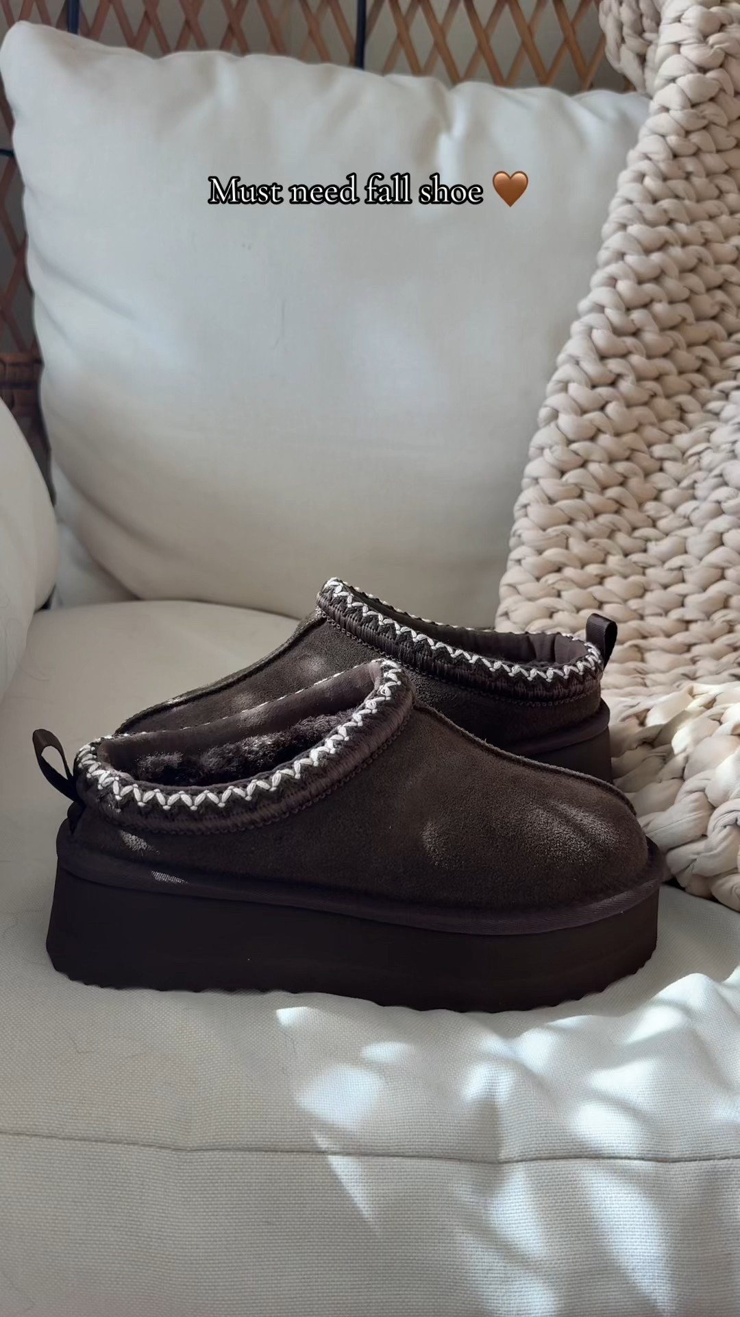 The cutest most comfortable must have for fall 😍 

#dreampair #fallmusthave #brown #platformslippers 

#LTKFallSale #LTKSeasonal #LTKFindsUnder50