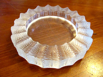 'LALIQUE' FRANCE ART DECO 'JAMAIQUE' 5 1/2" ASHTRAY CLEAR & FROSTED LEAF MOTIF | eBay US