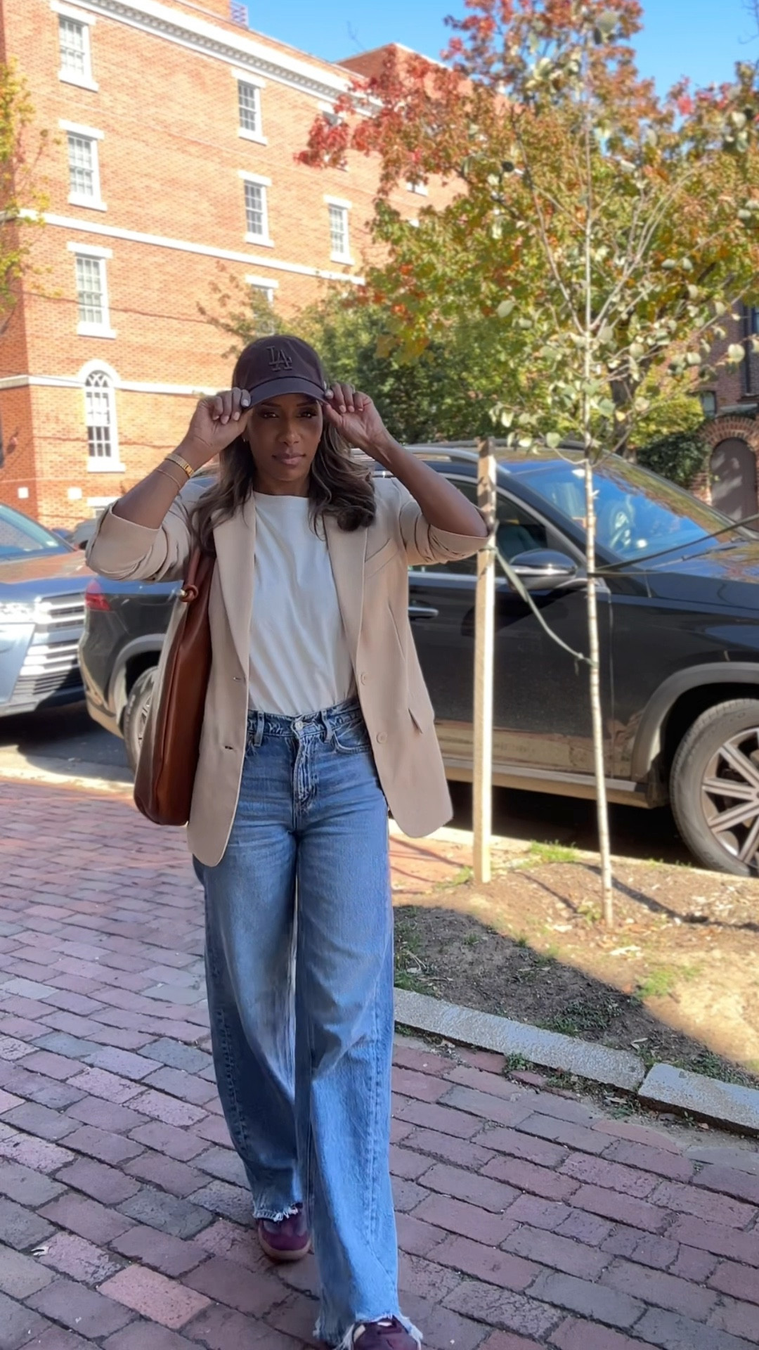 The jeans are just 🤌🏾#LTKVideo

#LTKSeasonal #LTKShoeCrush