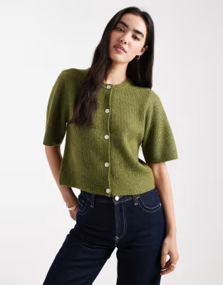 Pieces - Zacht gebreid vest met korte mouwen in donkergroen | ASOS (Global)