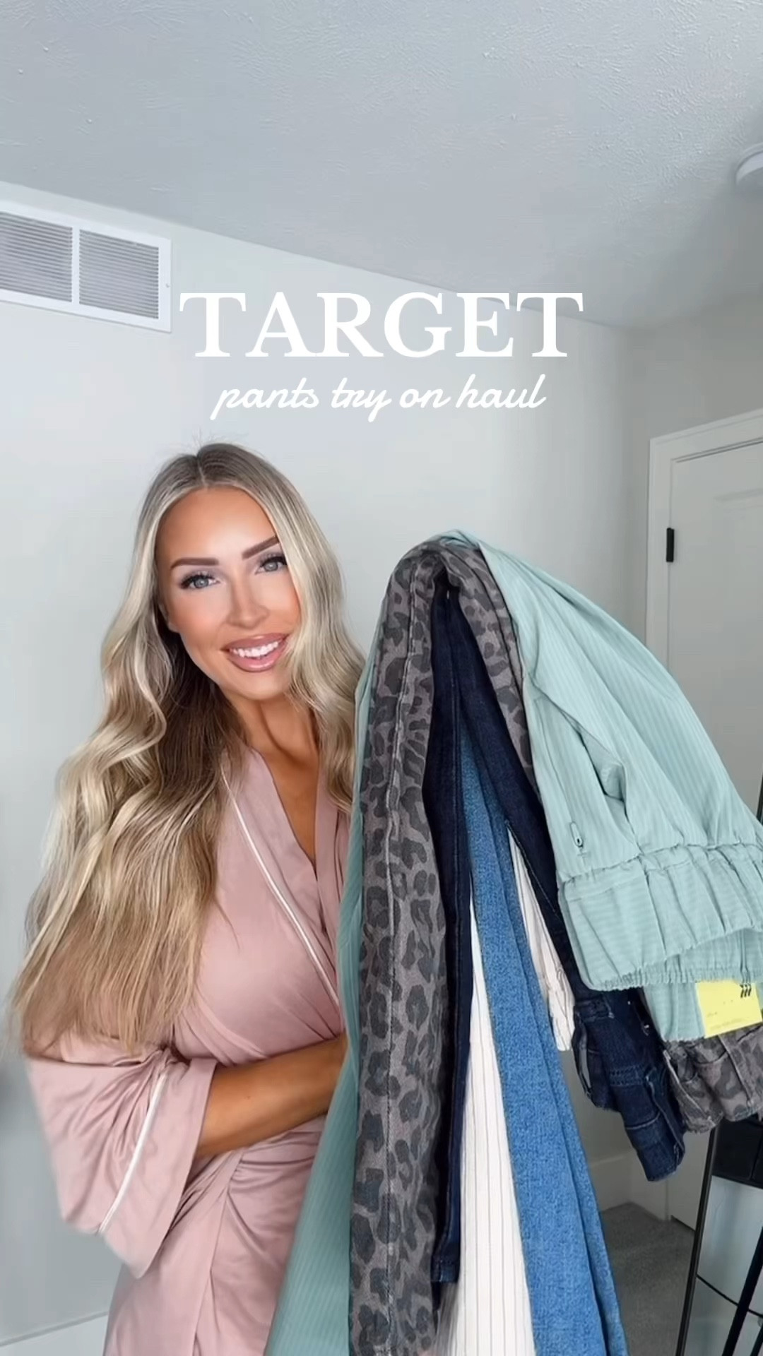 New pants from @target 🎯 and I am obsessed! 😍  #targethaul #targetcreator #targetapparelambassador #targetpants #targetdenim #targetfashion #targettryonhaul 

#LTKFindsUnder100 #LTKFindsUnder50 #LTKStyleTip