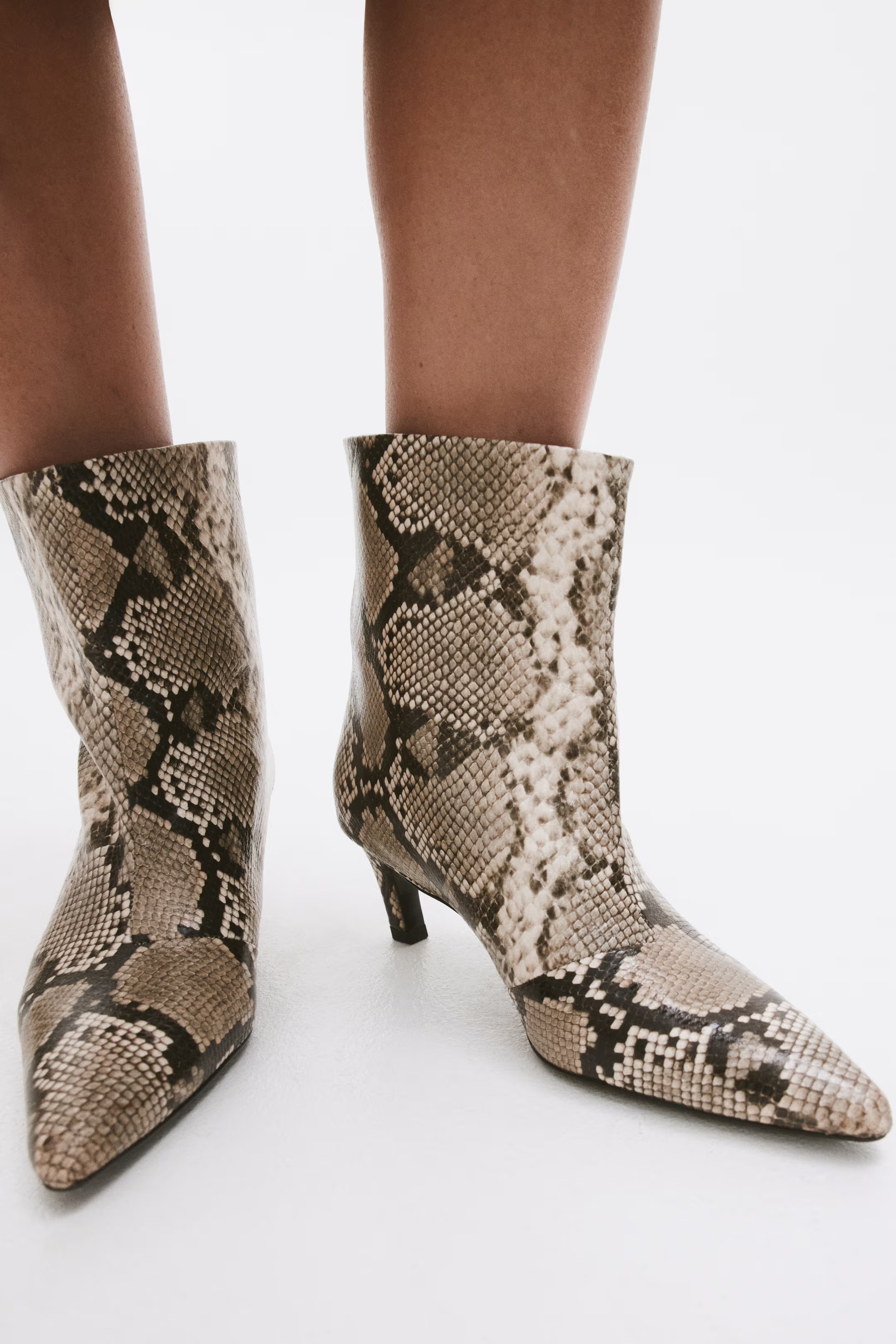 Heeled Ankle Boots | H&M (US + CA)
