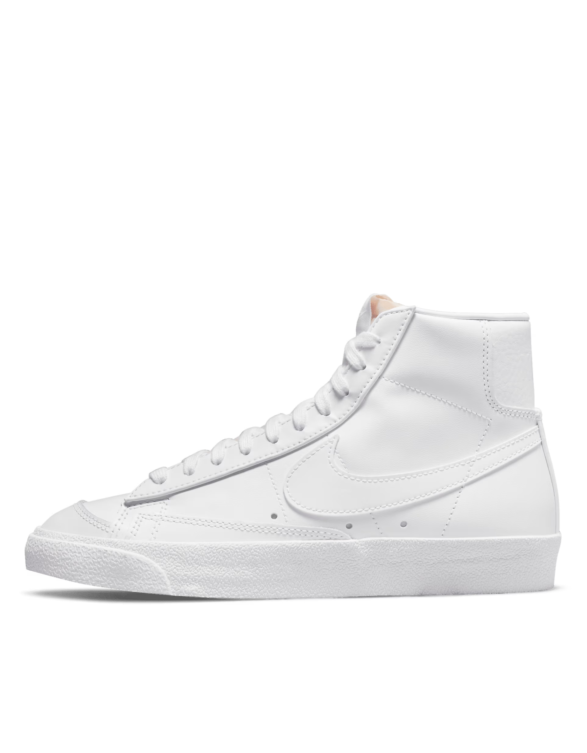 Nike Blazer Mid '77 Vintage sneakers in triple white | ASOS (Global)