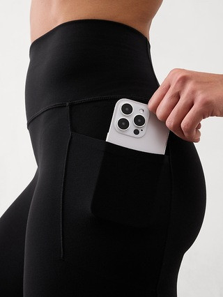 Salutation Stash High Rise 7/8 Legging | Athleta