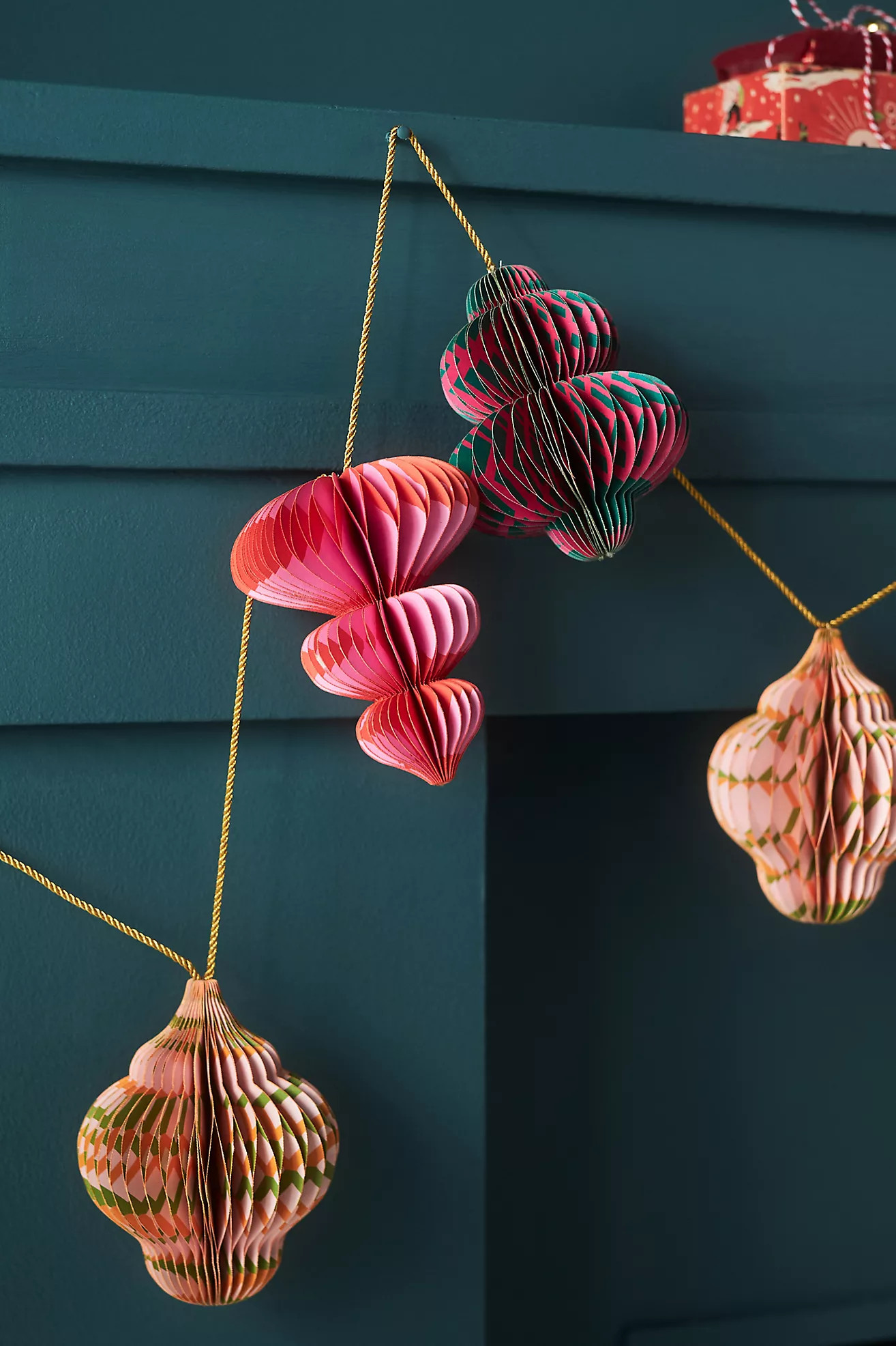 Penelope Paper Accordion Garland | Anthropologie (US)