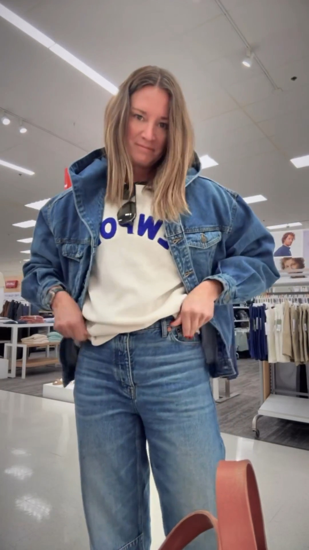 My favorite denim jacket from Target is always sold out BUT I found one similar that has a hood! This one is GOOD! ❤️

#denimjacket #denim #target #styletips #denimlove

#LTKWorkwear #LTKSaleAlert #LTKStyleTip