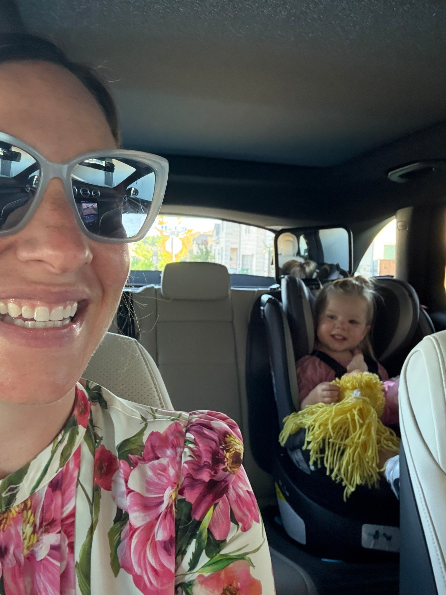 My big girl facing forward in her car seat made easier by the revolve 360. Also linked her outfit and mine 🎀❤️

#LTKFindsUnder100 #LTKKids #LTKWorkwear