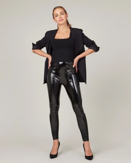 Spanx faux patent leather leggings

#LTKSeasonal #LTKHoliday #LTKstyletip