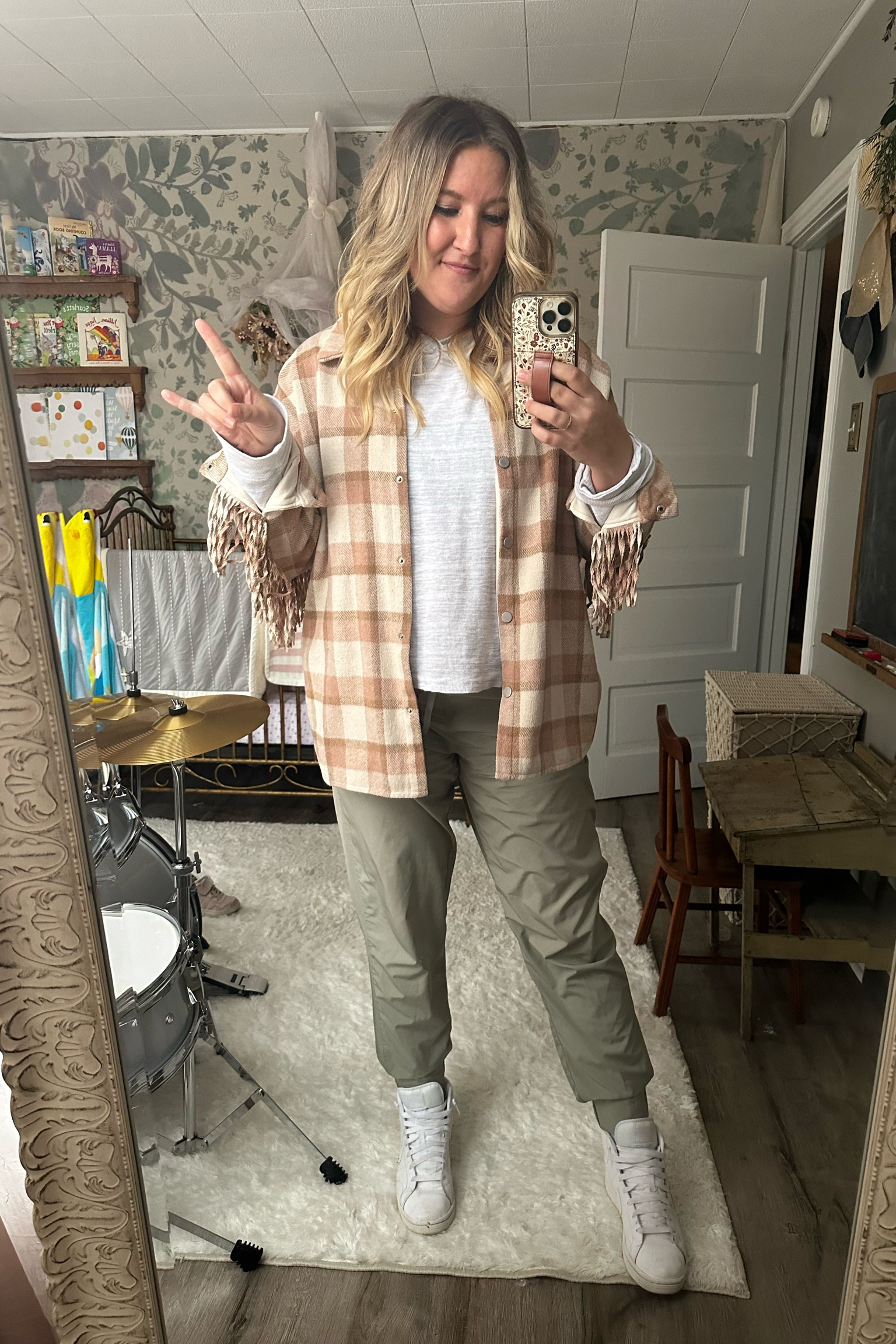 Work from home/errand outfitt

#LTKfindsunder50 #LTKmidsize #LTKfitness