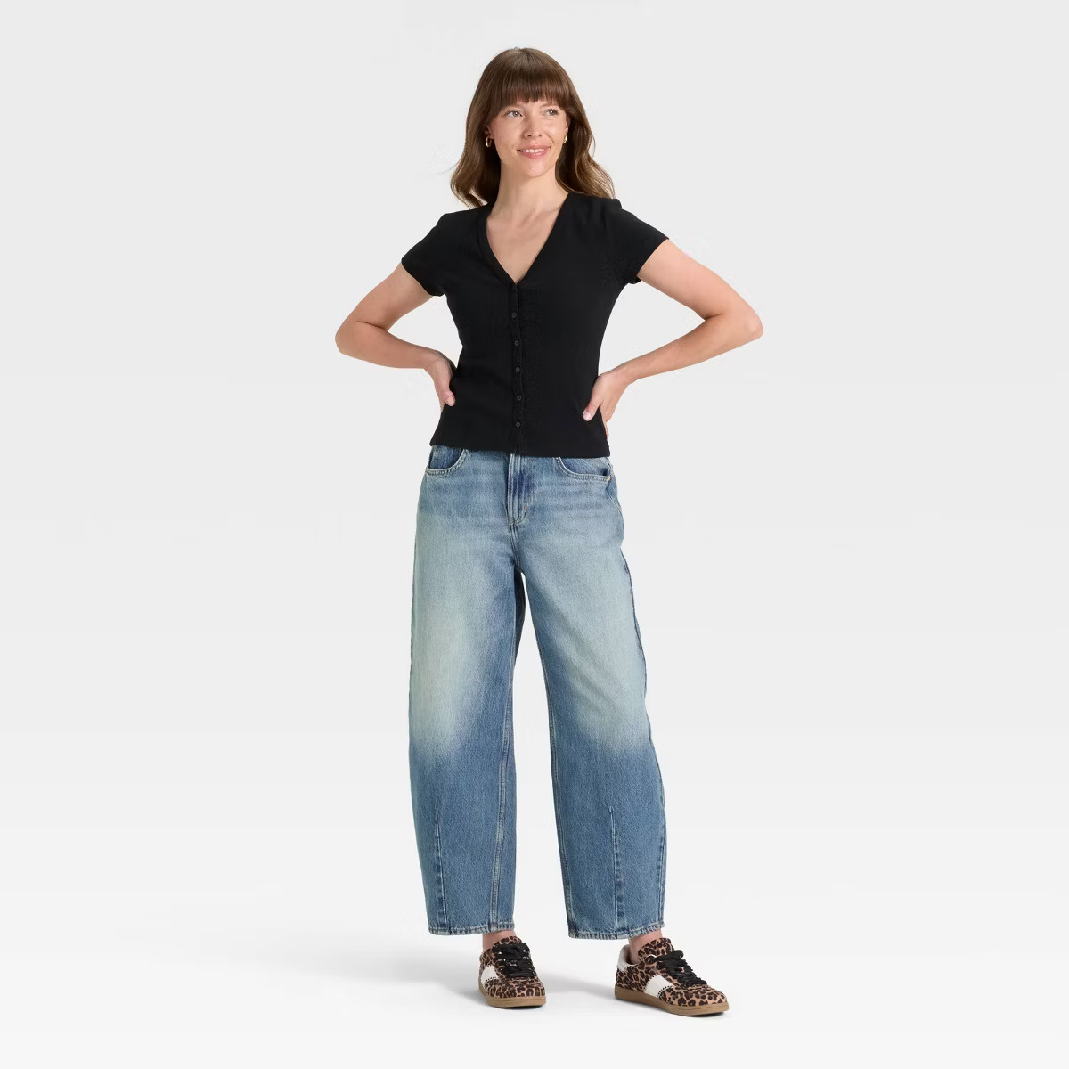 Women's High-Rise Easy Barrel Ankle Jeans - Universal Thread™ Medium Wash 10 | Target