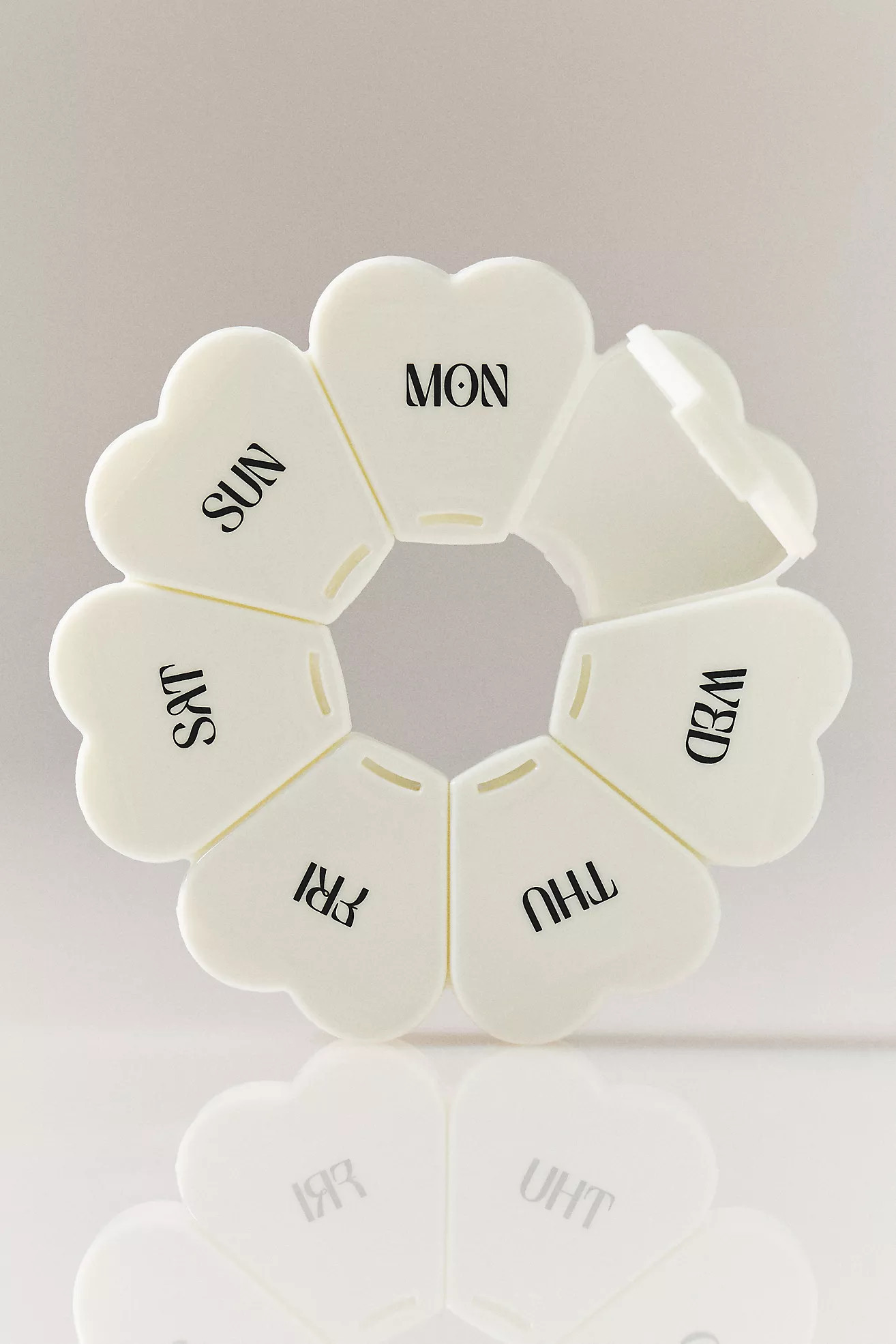 Célavi Detachable Daily Pill Case | Anthropologie (US)