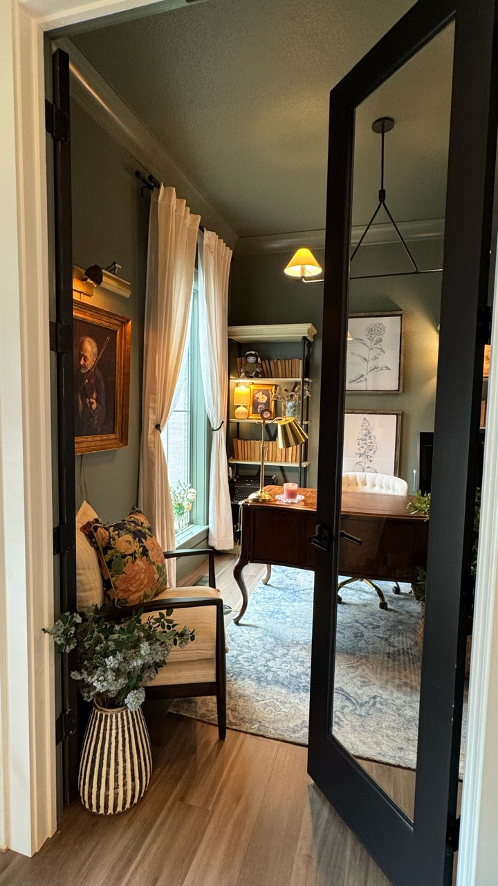 If colordrenched and moody is your vibe…. 

Welcome to my tiny but totally functional home office 😊 
 
#foryoupage #moody #homeoffice #transitionaldecor #loloirugs

#LTKOver40 #LTKHome #LTKmomlife
