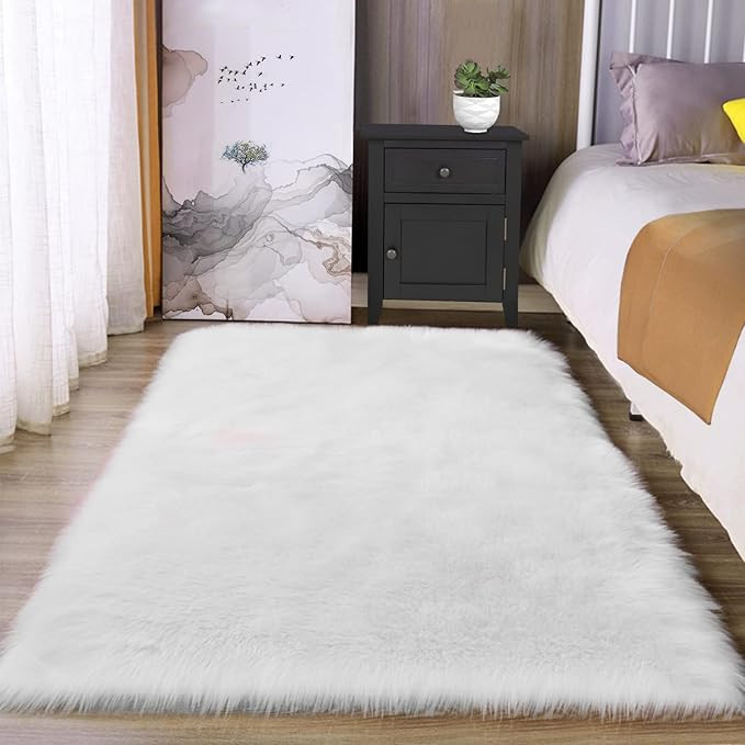 Latepis Off White Rug 3x4 Area Rug Faux Sheepskin Fur Rug Washable Rug Furry Rugs for Bedroom Flu... | Amazon (US)