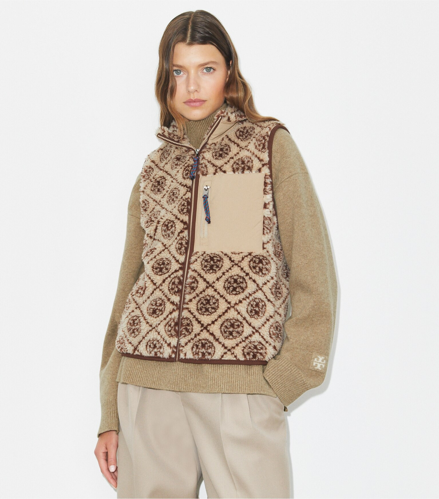 T MONOGRAM FLEECE VEST | Tory Burch (US)