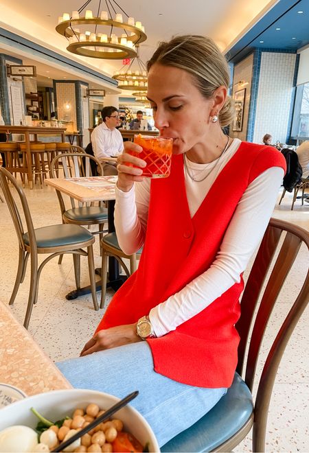 This vest sweater color and quality is 🤌🏼❤️! Love a pop of color to brighten up these chilly nyc days. Wearing an xxs. Runs big! Also comes in beige 😉

#LTKSeasonal