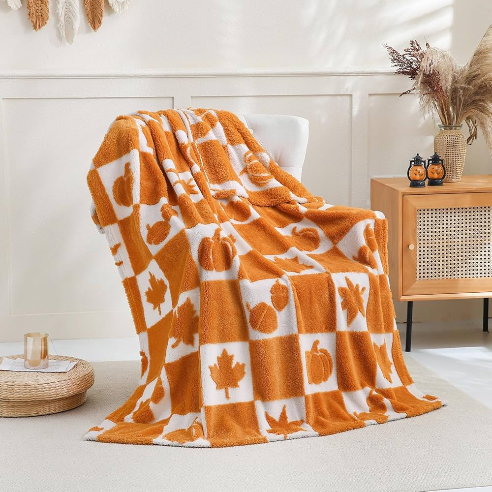 SOCHOW Fall Decor Jacquard Throw Blanket, Fuzzy Soft Warm Pumpkin Maple Leaves Plaid Autumn Check... | Amazon (UK)