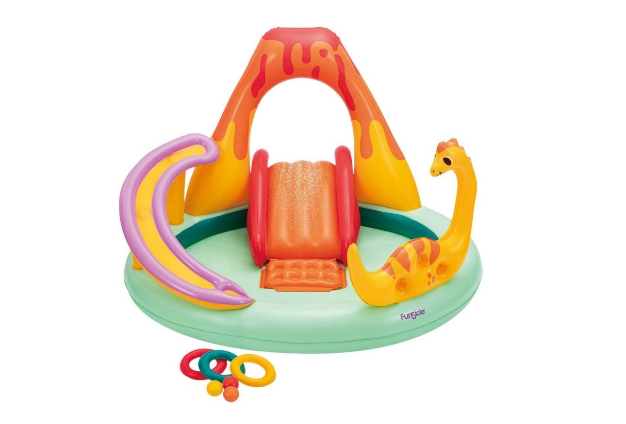 Outdoor play center inflatable 💛💦☀️

#LTKsummer #LTKcanada #LTKkids