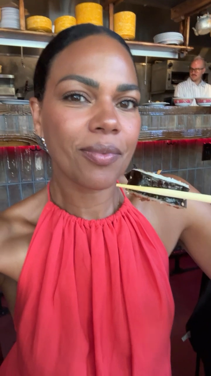 First time trying kimbap, I’m a fan!

#LTKOver40 #LTKTravel #LTKFindsUnder100