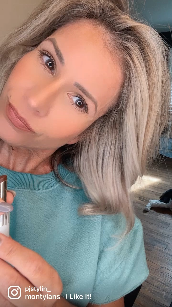 Beautycounter sheer genius lipstick ❤️
In the shade Raisin 

#LTKunder50 #LTKHoliday #LTKbeauty