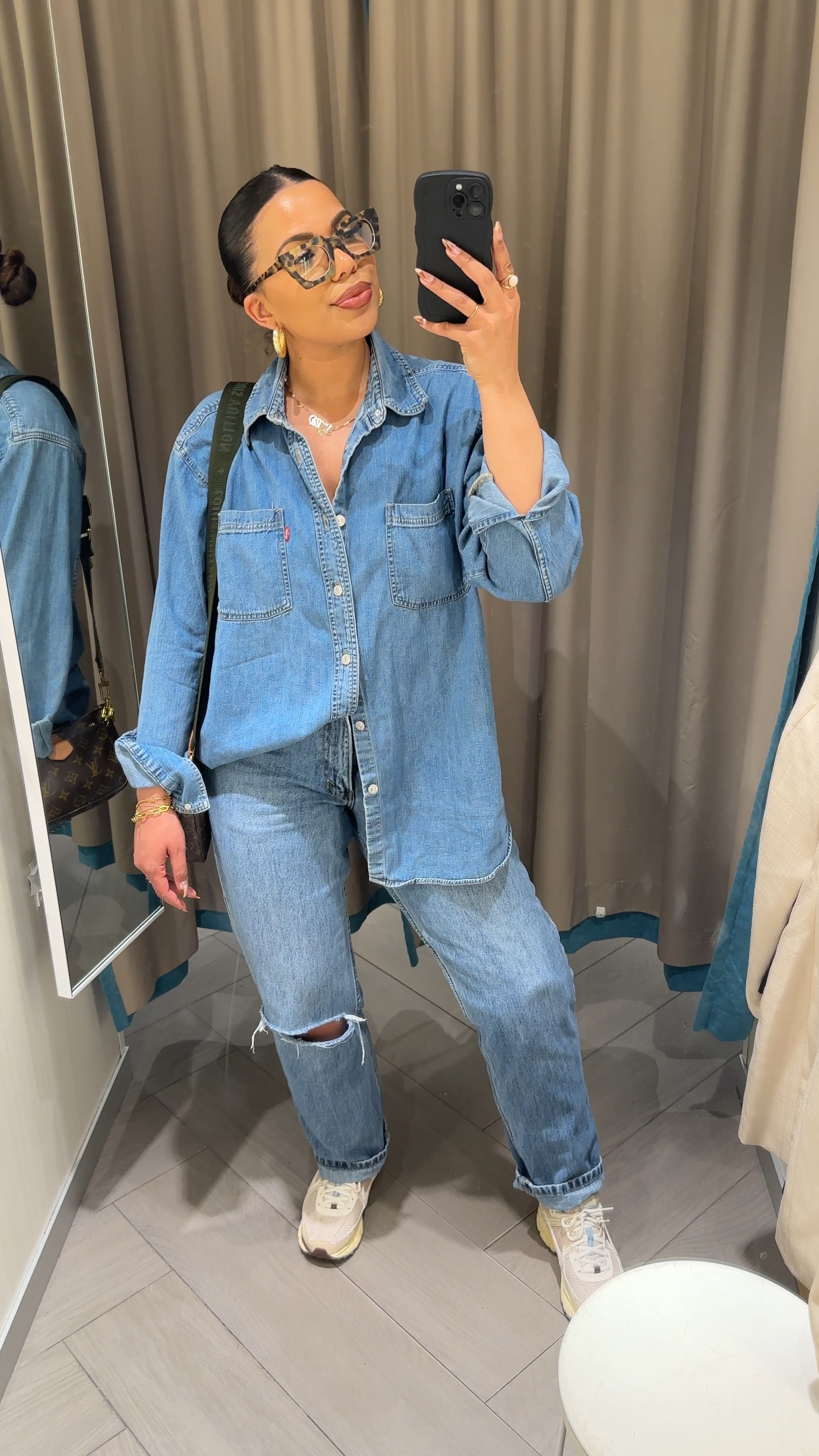 Denim on Denim 

#LTKmidsize #LTKstyletip #LTKshoecrush