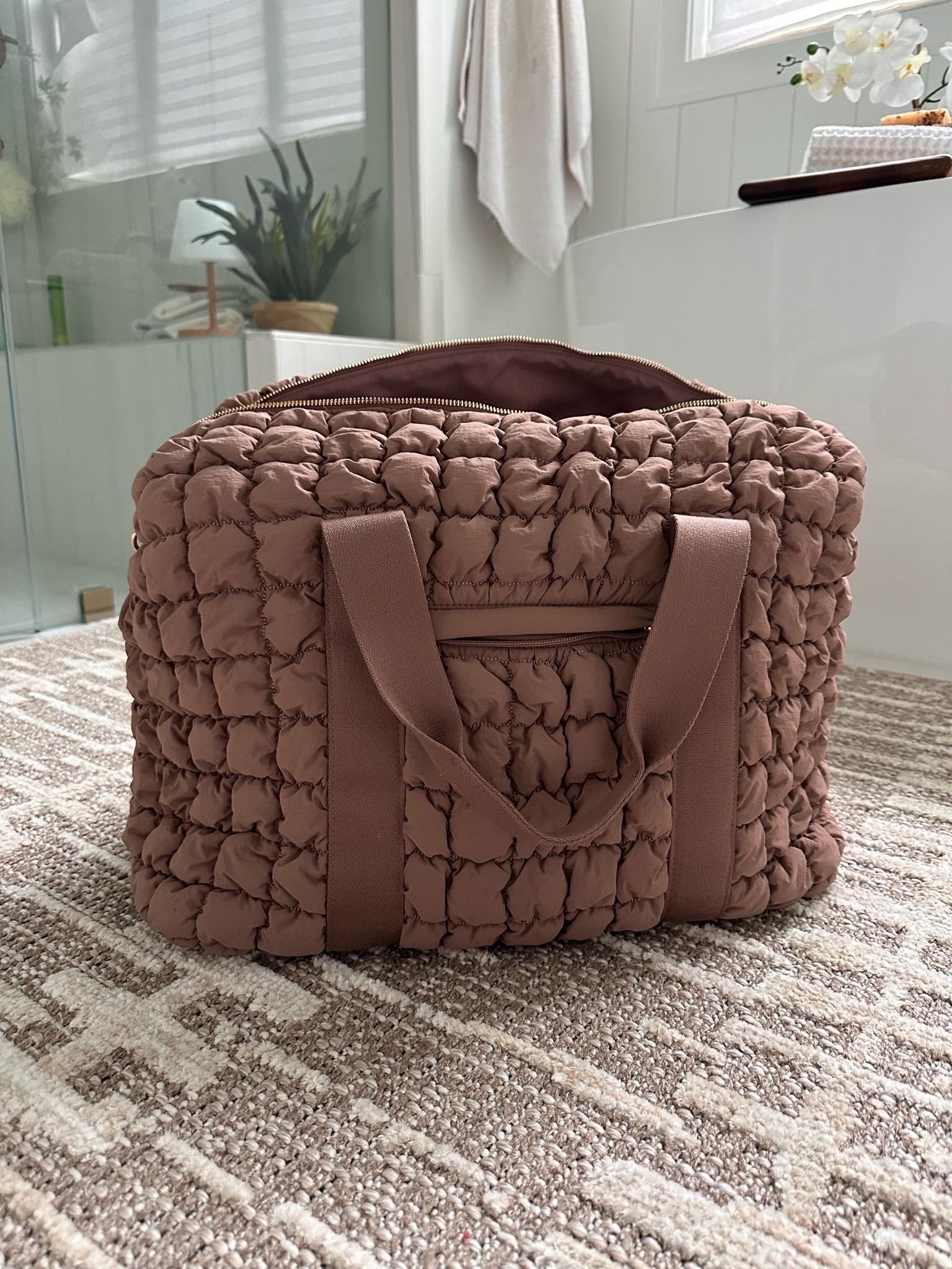 Cutest weekend bag. Love this quilted travel bag @Target