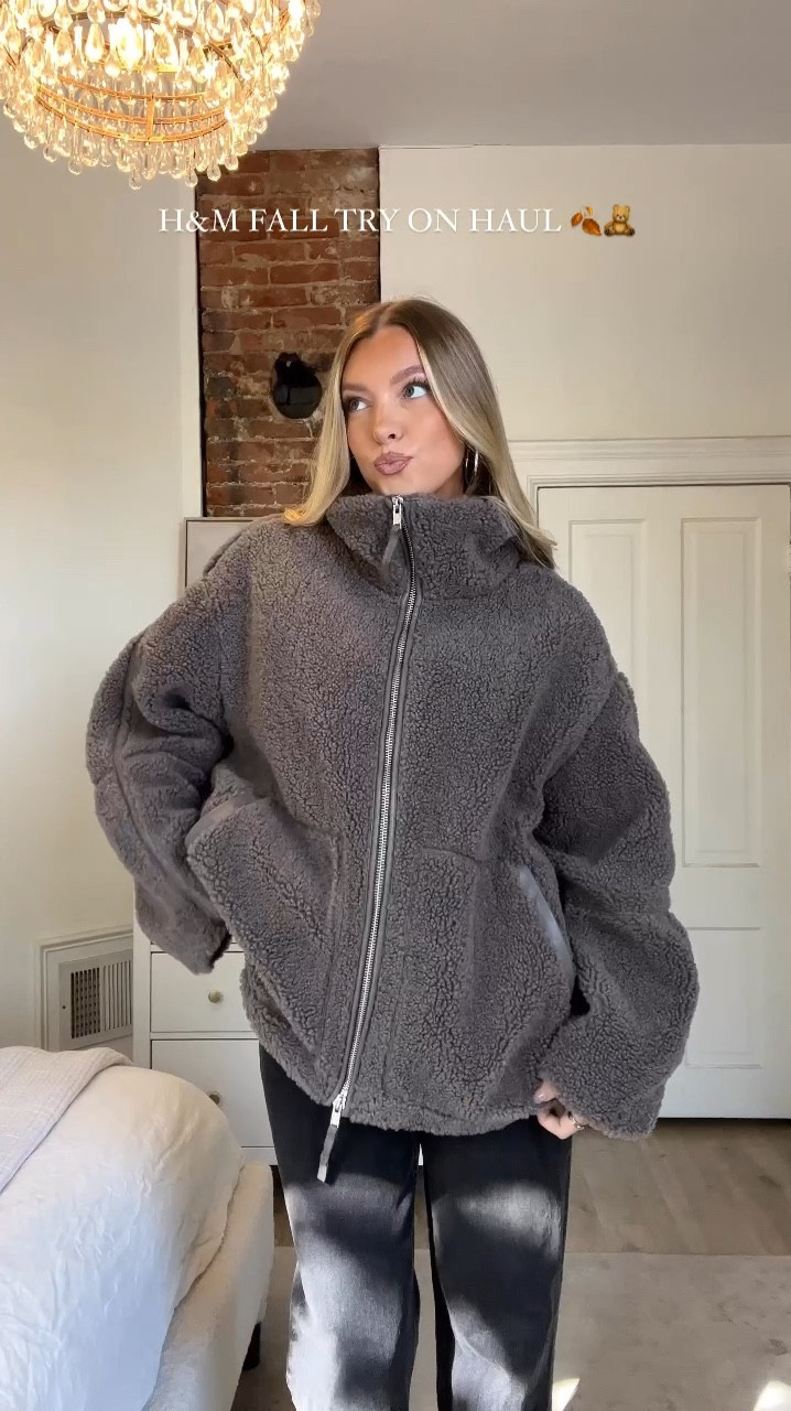H&M FALL TRY ON HAUL 🤎🧸🍂 
jackets/blazers & cardigans - size large (sized up for oversized fit) and us6 in skirt!

#LTKSeasonal #LTKFallSale #LTKStyleTip